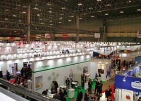 FOODEX 2015。今年の参加国数は78カ国、入場者数は77000人。