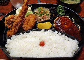 「洋食弁当」（1260円）