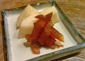 長芋の土佐酢漬け。生姜のべっ甲煮
