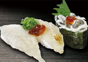 「ふぐ三点盛り」（210円）