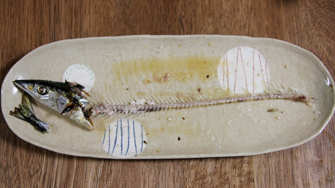 魚の骨の取り方の日中の違い Foodwatchjapan